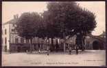 ISERE - Cremieu - Place De La Poipe Et Les Halles - Crémieu