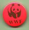 Button, Badge 09: WWF Panda, Roze - Animales