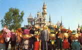 DISNEYLAND - It All Started With A Mouse  (la Carte A Voyagé En 1983) Walt Disney Lui-même Est Sur La Photo - Disneyland