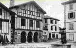 URRUGNE - La Mairie,la Place Et La Vieille Fontaine - Oloron Sainte Marie