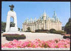 {18777} Carte Postale " Canada , Ontario , Ottawa , Monument Aux Morts & Château Laurier" - Ottawa