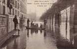 75 PARIS "Crue De La Seine" Jolie Cpa Animée Du Boulevard De Grenelle, 28 Janvier 1910 - Inundaciones