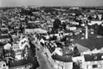 MAYENNE  -  En Avion Au Dessus De... Vue Panoramique   -   Carte Noir Et Blanc Ayant Voyagé En 1970 - Mayenne