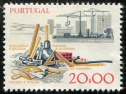 Pays : 394,1 (Portugal : République)  Yvert Et Tellier N° : 1372 A (o) - Usati