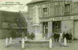 ATTICHY - Le Monument Aux Morts - Attichy