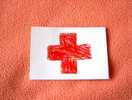 Carte Croix-rouge - Carte Neuve Mais Légère Trace De Colle Au Verso - éditée Par La Dernière Heure / Les Sports - Ref A1 - Red Cross