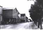 Cpsm Najac (12, Aveyron) Rue, Maison Sur Pilotis. Datée 1965 - Najac