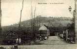 Saint-Satur.- La Rue Basse Des Moulins. Animée : Femmes Lavant Le Linge - Saint-Satur