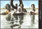 Group Swimming In Floodwater, Tennant Creek, Australia - Autres & Non Classés