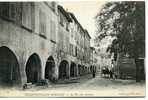 30 GARD VILLENEUVE LES AVIGNON La Rue Des Arcades (Dos Non Séparé Attelage Pub Chocolat Meunier) - Villeneuve-lès-Avignon