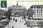 PANTIN - La Place De L'Hôtel De Ville - Pantin