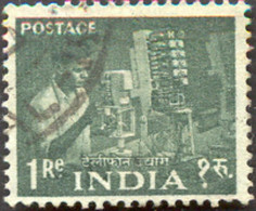 Pays : 229,1 (Inde : République)  Yvert Et Tellier N° :  108 (o) - Used Stamps