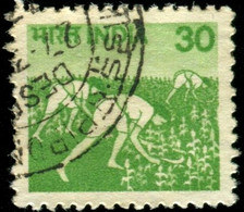 Pays : 229,1 (Inde : République)  Yvert Et Tellier N° :  718 (o)  13 X 12¾ - Used Stamps