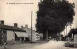 44 MACHECOUL Route De Nantes, Animée, Vaches, Ed Chapeau 49, 1931 - Machecoul