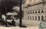 31 BARBAZAN Hotel Et Buvette De L´Etablissement Thermal, Animée, Ed Labouche 42, Pyrénées, 1905 - Barbazan