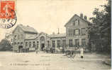 93 - SEINE ST DENIS - LE BOURGET - LA GARE - POSTEE EN 1910 - ATTELAGE - CARTE ANIMEE - Le Bourget