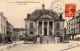 16 CHATEAUNEUF Hotel De Ville, Animée, Ed JSD 2327, 1915 - Chateauneuf Sur Charente