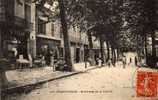 83 DRAGUIGNAN Boulevard De La Liberté, Animée, Commerces, Ed Guende 1218, 1915 - Draguignan