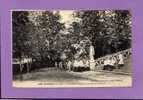 Carte  Postale De Verdelais -- Procession Arrivant Au Sommet Du Calvaire - Verdelais