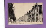 Carte  Postale De Pauillac -- Avenue Du Port - Pauillac