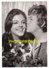 PHOTO DE PRESSE / HC :  Mick MICHEYL Et " MISS SOURIRE  "  1970 - Foto