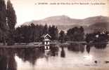 Cpa Voiron (38, Isère) Jardin De La Ville (don De Mme Beccard) Pièce D'eau - Voiron