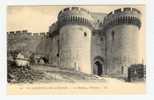 Villeneuve Les Avignon: Le Chateau, L´ Entrée (06-1734) - Villeneuve-lès-Avignon