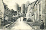 23 - CREUSE - CROCQ - RUE De L´EGLISE Et Les TOURS - Editeur Vve BARJAUD - Crocq