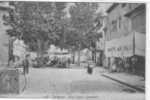 13 //BOUCHES DU RHONE / MARIGNANE / Place Camilles Desmoulin, N0 2358 (timbrée Devant) - Marignane