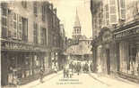 23 - CREUSE - GUERET - GRANDE RUE - DEVANTURE AU BON MARCHE & CHAPELLERIE MAISONNEUVE & MERCERIE LAUSSAC - BELLE CARTE - Guéret