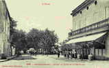 CASTELNAUDARY - Entrée Du Cours De La République - Castelnaudary