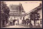 CHARENTE MARITIME - Jonzac - Cour Interieure Du Chateau - Jonzac