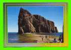 PERCÉ,QUÉBEC - LE ROCHER À MARÉ BASSE - ANIMÉE - - Percé