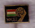 HUNGARY HANDBALL FEDERATION  ( Old Pin ) Badge Hand-ball Association Balonmano Pallamano Palla A Mano Anstecknadel - Pallamano