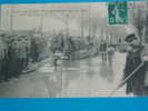94)-ivry-sur-seine--la Rue De Seine---inondotion De Janvier  1910---tres Belle Carte - Ivry Sur Seine