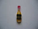 Magnet : Bouteille De Cognac De Rondo (5,3 Cm De Haut, 1,8 Cm De Large) - Publicidad