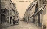 80 MONTDIDIER Rue De Roye, Animée, Attelage, Beau Plan, Hotel Du Cygne, Ed Vallée 69, 191? - Montdidier