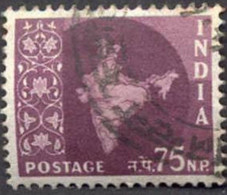 Pays : 229,1 (Inde : République)  Yvert Et Tellier N° :  104 (o) - Used Stamps