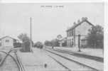 56 // MORBIHAN / GUER / La Gare N° 176 / Bertaux Photo édit / - Guer Coetquidan