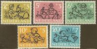 NEDERLAND 1952 OMP Zegel(s) Kind 601-605 #86 - Nuevos