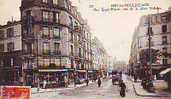 221 - ISSY-LES-MOULINEAUX - Rue Ernest Renan, Vue De La Place Voltaire - Issy Les Moulineaux