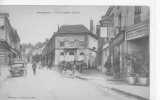 72 // SARTHE / ECOMMOY / Rue Gambeta Et Poste / Bouveret édit / ANIMEE / # - Ecommoy