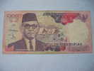 INDONESIE / 10000 RUPIAH 1992 PICK 131 - Indonesia