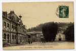 H33 - PONT-AUDEMER - Place D'Armes - école Des Filles (1913 - Jolie Carte) - Pont Audemer