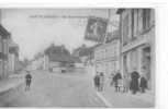 89 // YONNE / SAINT FLORENTIN / Rue Mont Armance / ANIMEE / (Docks De L´union Française à Droite) / #** @@ - Saint Florentin