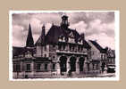 ATTIGNY - L'HOTEL DE VILLE - Attigny