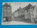 80) Montdidier - Bonneterie - Librairie  P-GIGAU  - Rue De Roye -  -  Tres Belle Carte  - - Montdidier