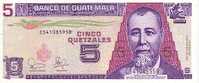 GUATEMALA   5 Quetzales   Daté Du 12-02-2003   Pick 106     ***** BILLET  NEUF ***** - Guatemala