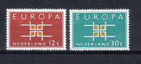 NETHERLAND MNH** MICHEL 806/07 €2.00 - 1963