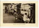 - FRANCE . "AUBUSSON , MANUFACTURE DE TAPISSERIE". REPRO DE PHOTO DES ANNEES 1935 . - Tapijten